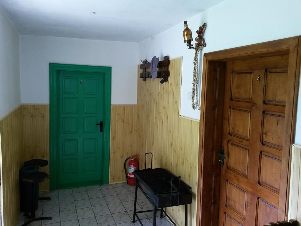Dîmbovicioara Cabana Pietricica מראה חיצוני תמונה